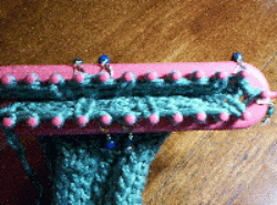 Close up of Loomy Dangles~