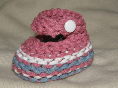 Bethany’s Booties…Knifty Knitter Style!